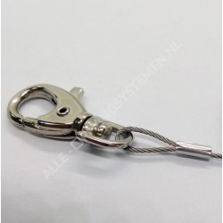 Geschlossener Karabinerhaken mit Sicherheits- und Drehfunktion